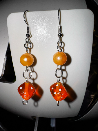 reringe med orange perler &amp; orange terninger